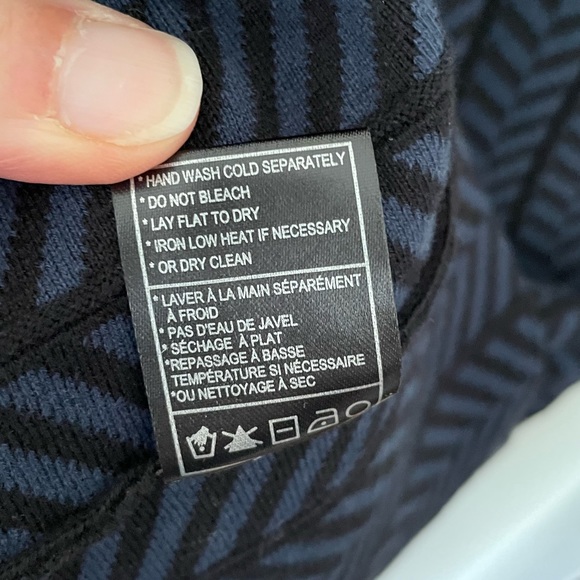 CUPCAKES & CASHMERE | Hector Houndstooth Fit & Flare Dress in Blue/Black, Medium - Picture 6 of 9